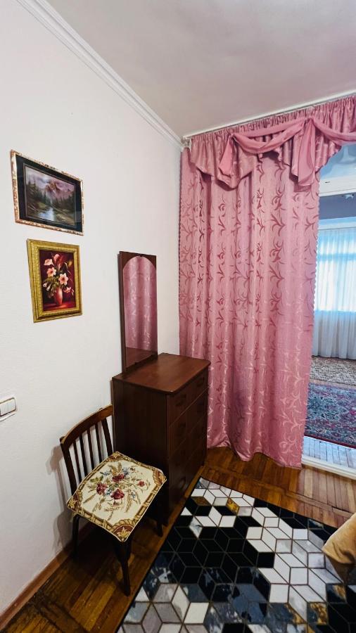 Flat Near The Sea Apartment Gagra Exterior photo