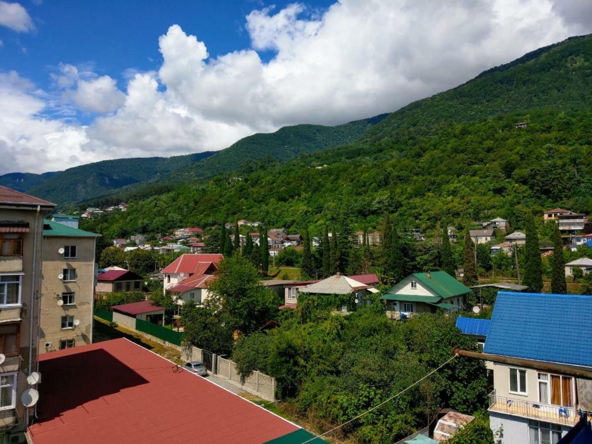 Flat Near The Sea Apartment Gagra Exterior photo